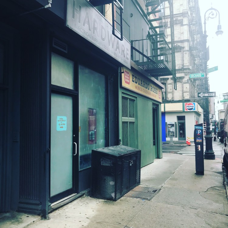 32D31E2B-E9BA-4E40-86AF-C18CE3693C8B