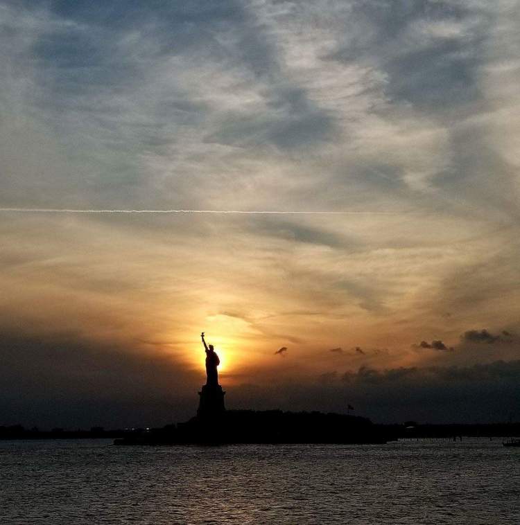 1E9A8FEC-B885-4F88-B254-DC62DAD067BA