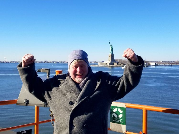 D31714BF-64CC-4081-B6DD-F1AD267E0EF5