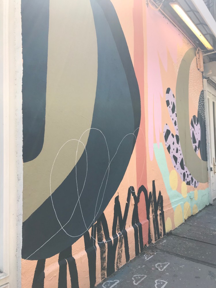 16674382-3AC1-4DA4-AD8D-4EEDE098D7D5